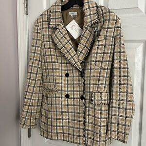Beautiful new Fate blazer
Great plaid